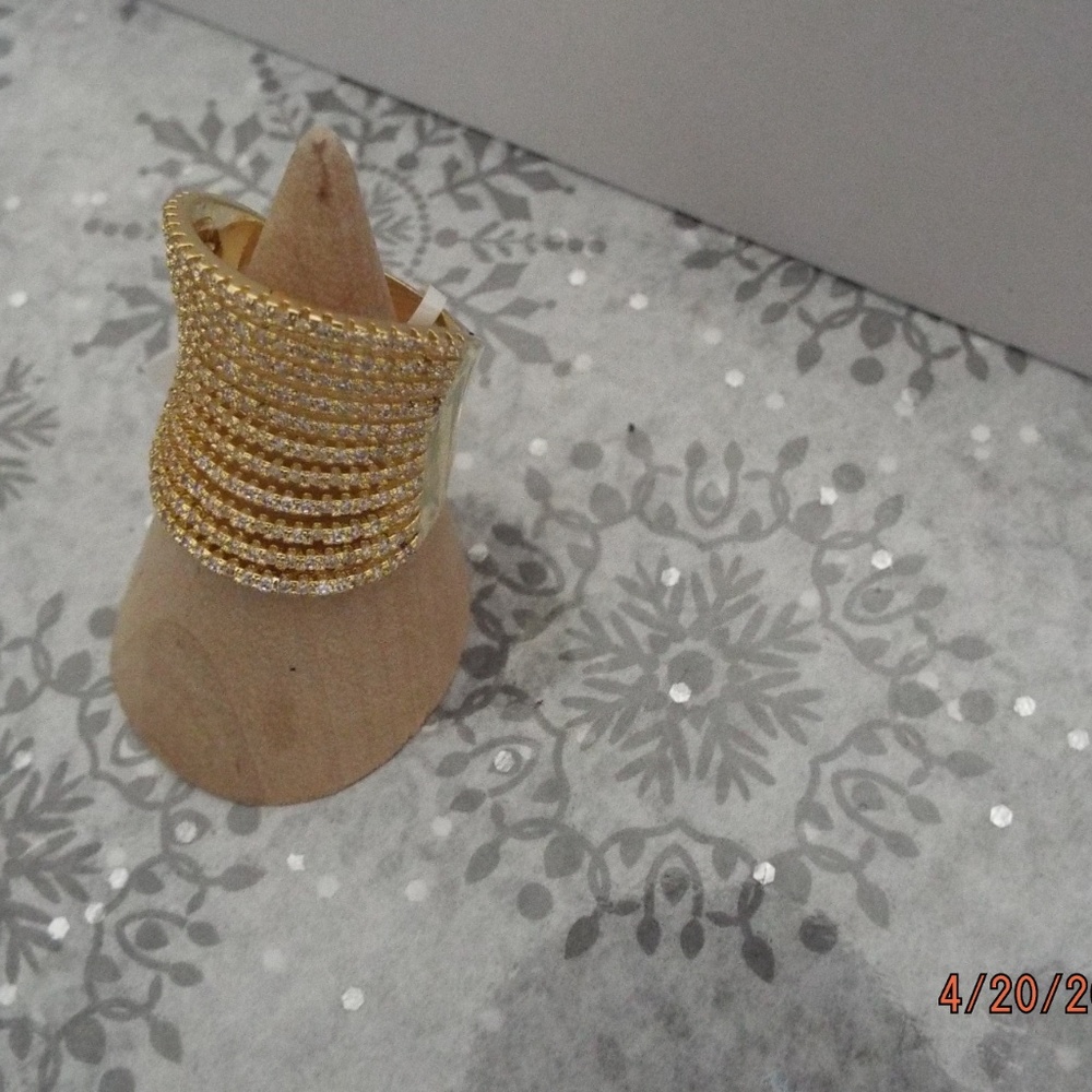 Simulated Diamond Goldtone Concave Split Ring - image 3